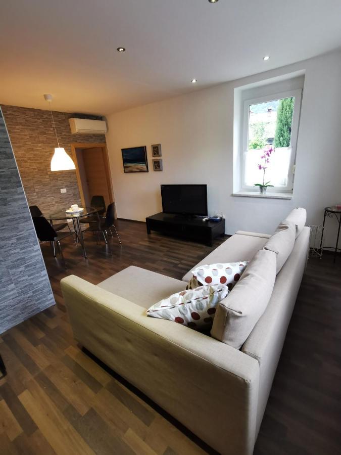 Apartment Volce *